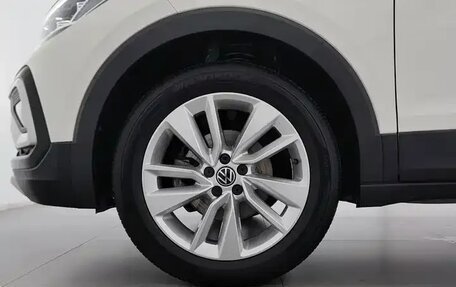 Volkswagen T-Cross I, 2022 год, 1 340 000 рублей, 17 фотография
