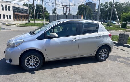 Toyota Vitz, 2011 год, 610 000 рублей, 3 фотография