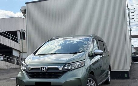 Honda Freed II, 2023 год, 1 350 000 рублей, 1 фотография