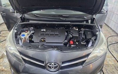 Toyota Verso I, 2014 год, 1 300 000 рублей, 1 фотография