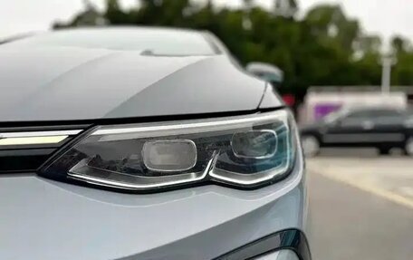 Volkswagen Golf VIII, 2023 год, 1 640 000 рублей, 17 фотография