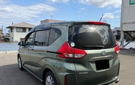 Honda Freed II, 2023 год, 1 350 000 рублей, 6 фотография