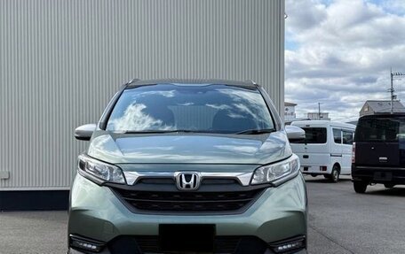 Honda Freed II, 2023 год, 1 350 000 рублей, 2 фотография