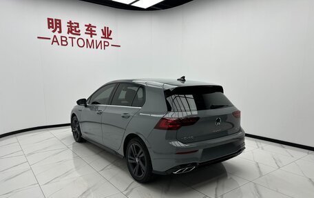 Volkswagen Golf VIII, 2023 год, 2 000 000 рублей, 3 фотография