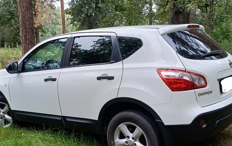 Nissan Qashqai, 2011 год, 899 000 рублей, 2 фотография