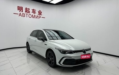 Volkswagen Golf VIII, 2023 год, 1 980 000 рублей, 1 фотография