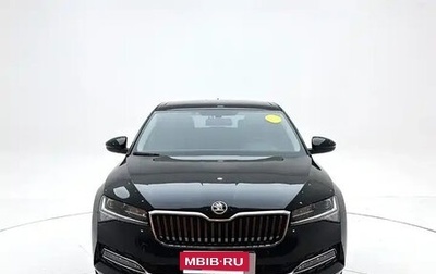 Skoda Superb III рестайлинг, 2023 год, 1 840 000 рублей, 1 фотография