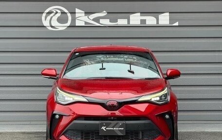 Toyota C-HR I рестайлинг, 2022 год, 1 670 100 рублей, 8 фотография