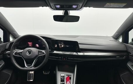 Volkswagen Golf VIII, 2022 год, 1 970 000 рублей, 6 фотография