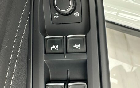 Volkswagen Golf VIII, 2023 год, 1 990 000 рублей, 13 фотография