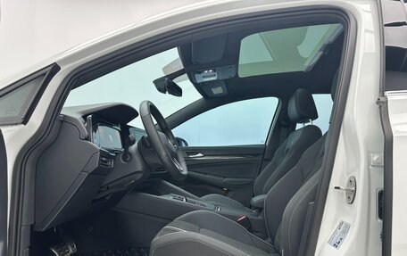 Volkswagen Golf VIII, 2023 год, 1 990 000 рублей, 4 фотография