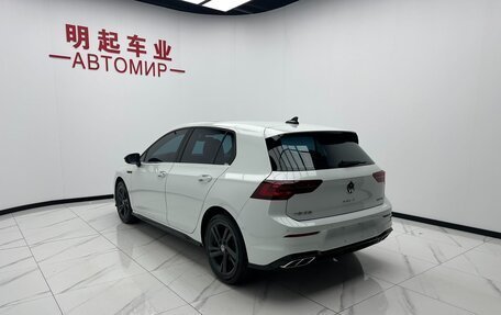 Volkswagen Golf VIII, 2023 год, 1 990 000 рублей, 9 фотография