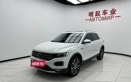 Volkswagen T-Roc I, 2022 год, 1 800 000 рублей, 5 фотография