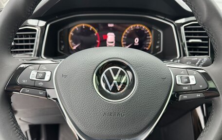 Volkswagen T-Roc I, 2022 год, 1 800 000 рублей, 10 фотография