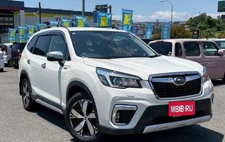 Subaru Forester, 2019 год, 2 090 000 рублей, 3 фотография