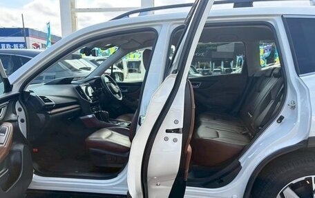 Subaru Forester, 2019 год, 2 090 000 рублей, 12 фотография