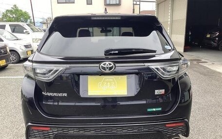 Toyota Harrier, 2016 год, 2 120 000 рублей, 5 фотография