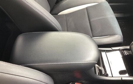 Toyota Harrier, 2016 год, 2 120 000 рублей, 18 фотография