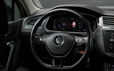 Volkswagen Tiguan II, 2019 год, 2 090 000 рублей, 13 фотография