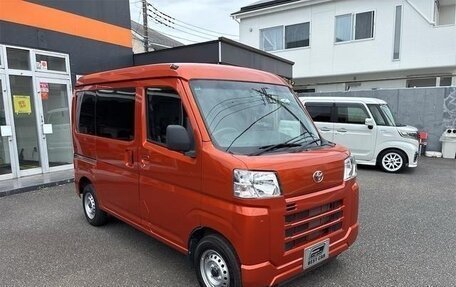 Toyota Pixis Van, 2022 год, 650 100 рублей, 3 фотография