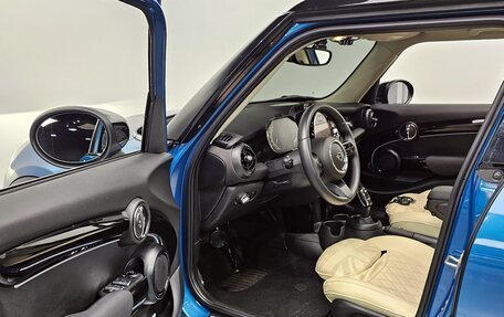 MINI Countryman II (F60), 2022 год, 2 200 000 рублей, 4 фотография