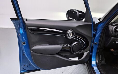 MINI Countryman II (F60), 2022 год, 2 200 000 рублей, 19 фотография