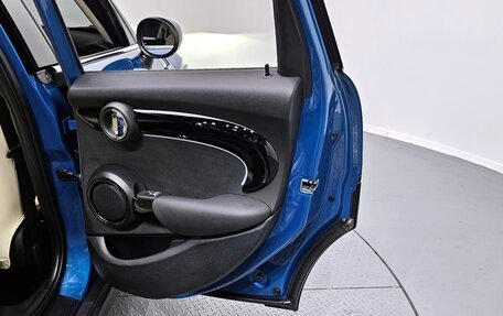 MINI Countryman II (F60), 2022 год, 2 200 000 рублей, 20 фотография