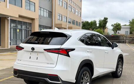 Lexus NX I, 2021 год, 2 600 000 рублей, 4 фотография