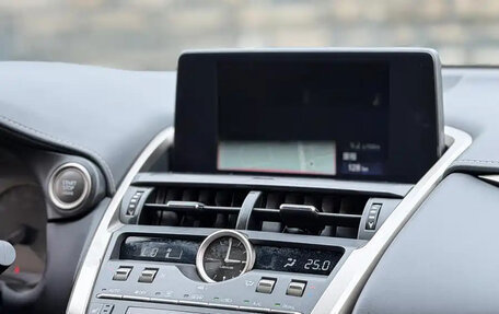 Lexus NX I, 2021 год, 2 600 000 рублей, 12 фотография