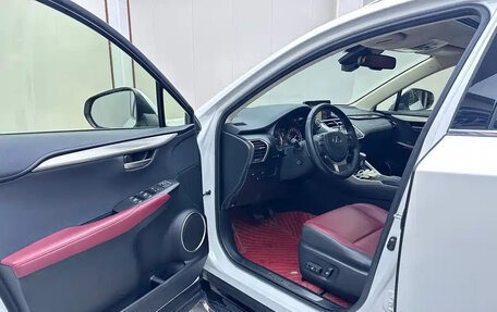 Lexus NX I, 2021 год, 2 600 000 рублей, 7 фотография