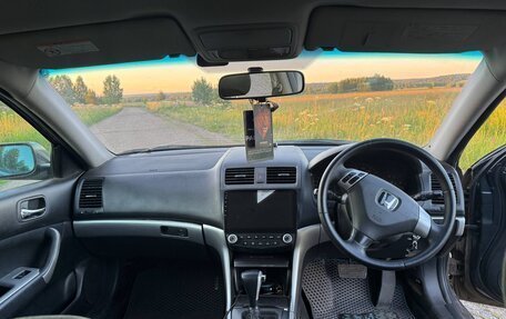 Honda Accord VII рестайлинг, 2003 год, 650 000 рублей, 8 фотография