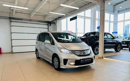 Honda Freed I, 2012 год, 1 199 999 рублей, 8 фотография