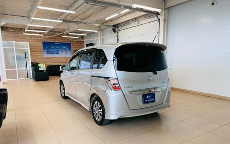 Honda Freed I, 2012 год, 1 199 999 рублей, 4 фотография