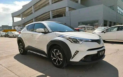 Toyota C-HR I рестайлинг, 2018 год, 1 700 666 рублей, 1 фотография
