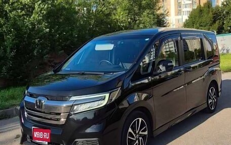 Honda Stepwgn IV, 2020 год, 2 650 000 рублей, 1 фотография