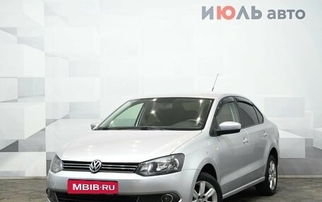 Volkswagen Polo VI (EU Market), 2011 год, 700 000 рублей, 1 фотография
