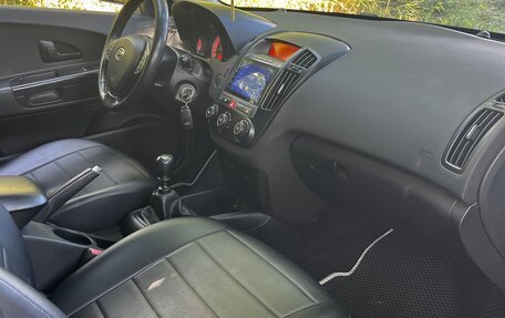KIA cee'd I рестайлинг, 2008 год, 650 000 рублей, 7 фотография