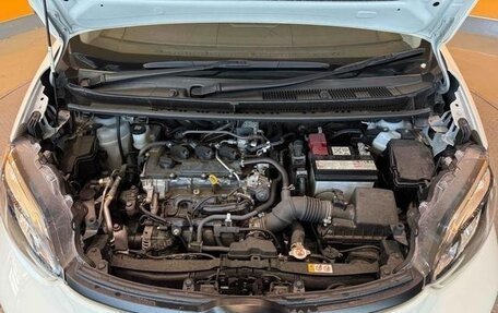 Toyota Sienta, 2024 год, 1 070 000 рублей, 12 фотография
