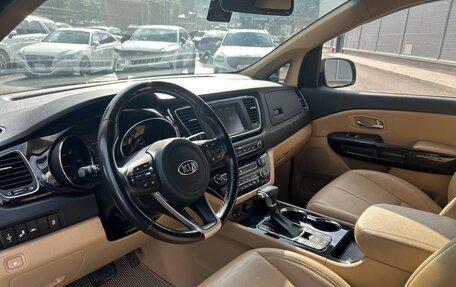 KIA Carnival III, 2020 год, 3 700 000 рублей, 9 фотография