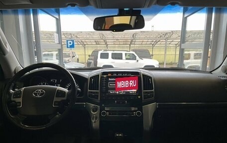 Toyota Land Cruiser 200, 2012 год, 3 980 000 рублей, 9 фотография