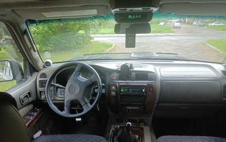 Nissan Patrol, 2001 год, 1 200 000 рублей, 6 фотография