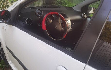 Peugeot 107 I рестайлинг, 2012 год, 500 000 рублей, 2 фотография