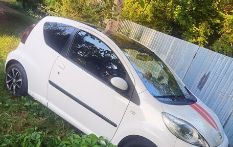 Peugeot 107 I рестайлинг, 2012 год, 500 000 рублей, 4 фотография