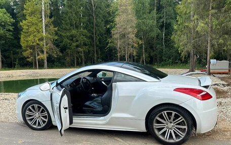 Peugeot RCZ I рестайлинг, 2013 год, 1 480 000 рублей, 9 фотография
