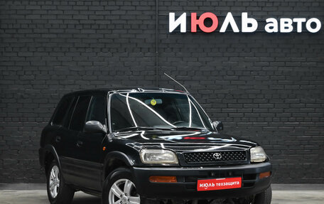 Toyota RAV4, 1997 год, 400 000 рублей, 3 фотография