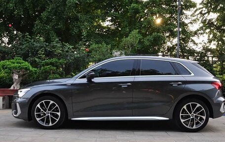 Audi A3, 2022 год, 1 650 000 рублей, 3 фотография