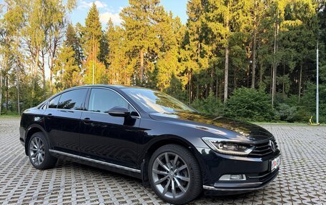 Volkswagen Passat B8 рестайлинг, 2018 год, 1 790 000 рублей, 6 фотография