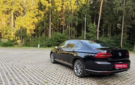 Volkswagen Passat B8 рестайлинг, 2018 год, 1 790 000 рублей, 10 фотография
