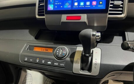 Honda Freed I, 2012 год, 975 000 рублей, 24 фотография
