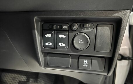 Honda Freed I, 2012 год, 975 000 рублей, 25 фотография